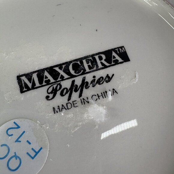 Maxcera Corp POPPIES POPPY SPLATTER Red Flower Shape 3D Ceramic 9" Serving Bowl - Picture 9 of 16